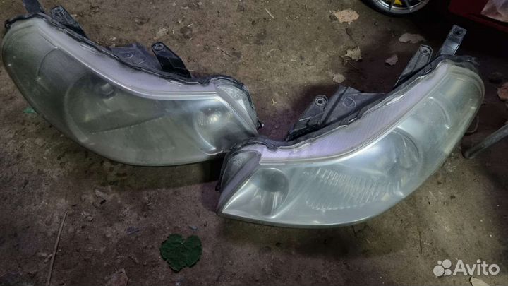 Фары на Suzuki sx4