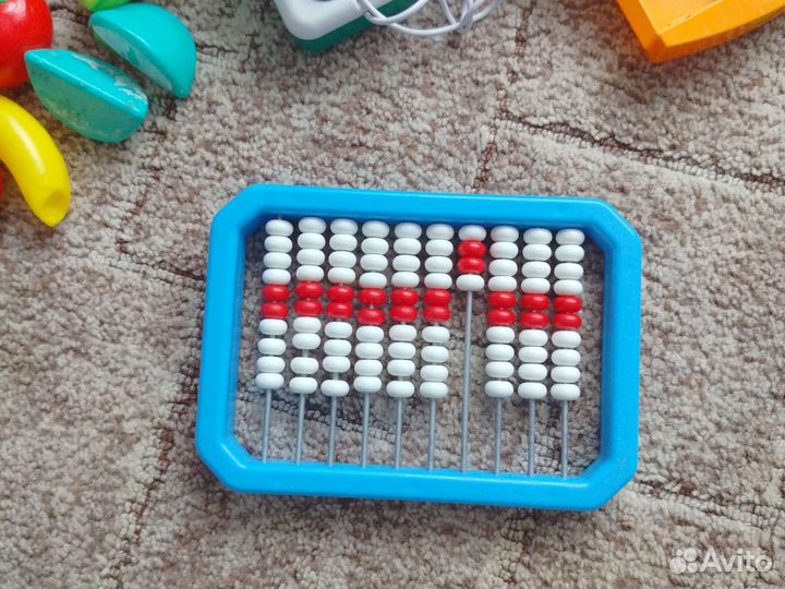 Развивающие игрушки