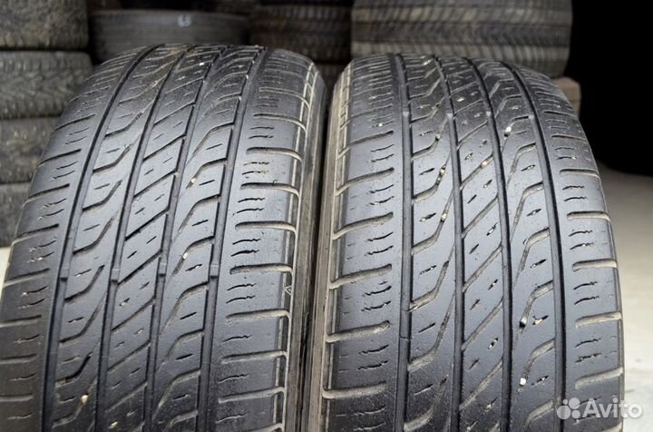 Toyo Extensa A/S 215/60 R17