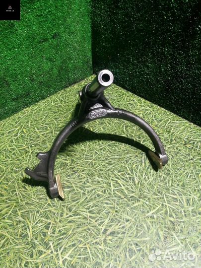 Вилка делителя Volvo FH 2004 1521934