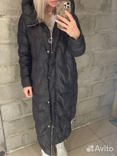 Пуховик женский fendi