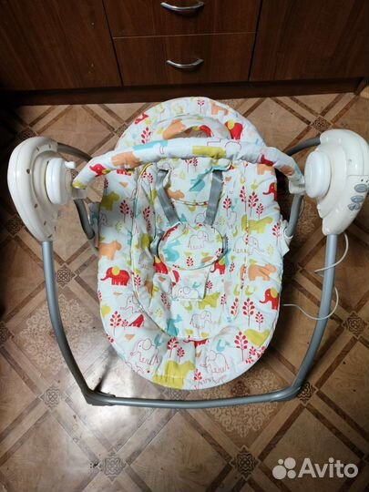 Детские электронные качели для новорожденных