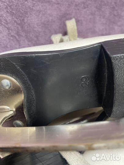 Коньки фигурные graf