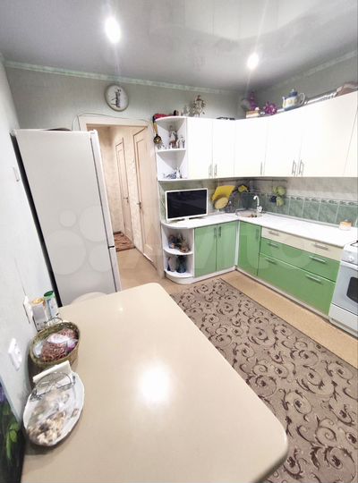 3-к. квартира, 68 м², 8/10 эт.