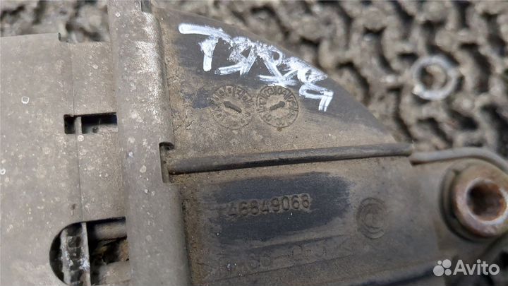 Радиатор интеркулера Fiat Doblo, 2006