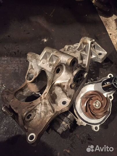 Помпа Bmw B48B20 F20 G30 G20 G11