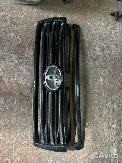 Решетка радиатора prado 150