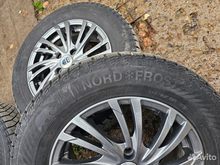 Gislaved Nord Frost 200 195/65 R15