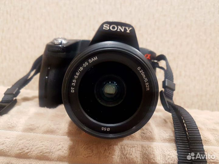 Цифровая зеркальная фотокамера sony