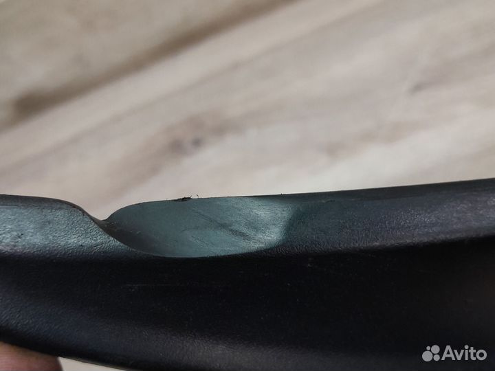 Брызговик передний правый Hyundai Sonata NF