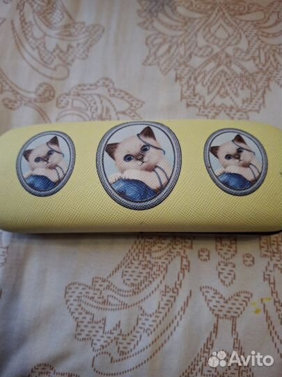 Футляр для очков