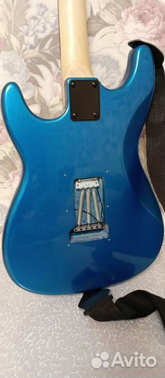 Электрогитара с комбиком бу
