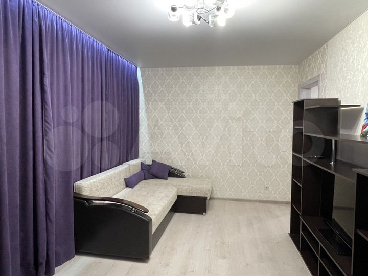 2-к. квартира, 50 м², 1/8 эт.
