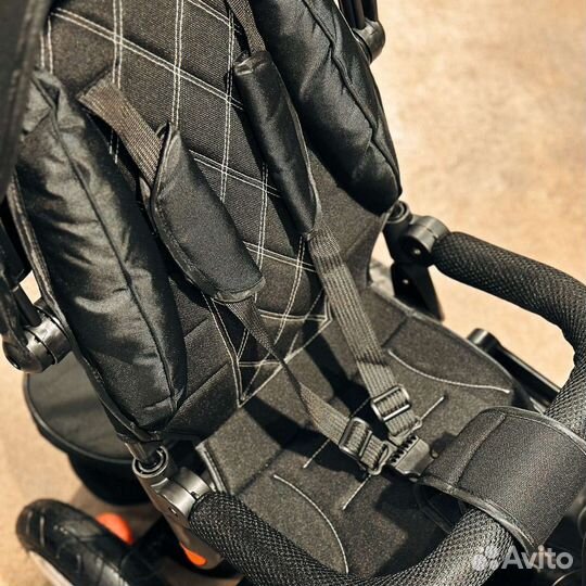 3-ЁХ колёсный велосипед luxmom