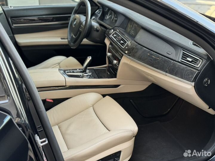 BMW 7 серия 4.4 AT, 2011, 281 541 км