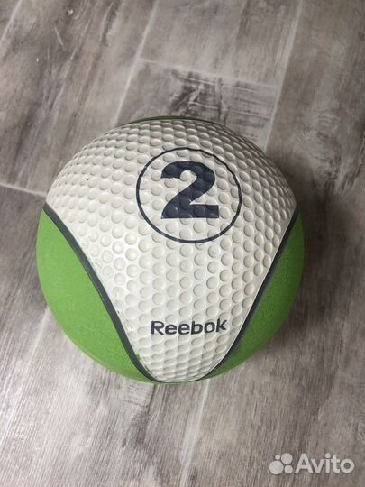 Спортивный инвентарь утяжелители гантели стойки