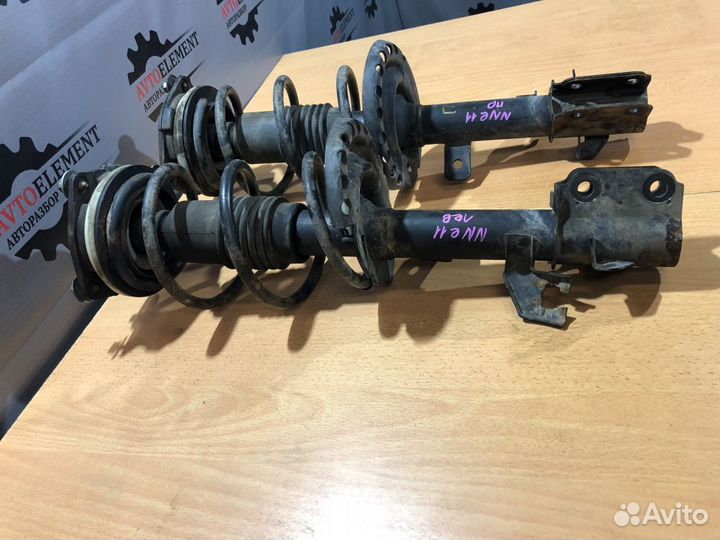 Амортизаторы передние комплект Nissan Note