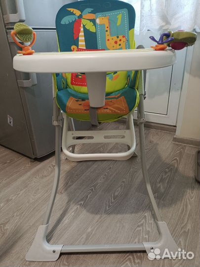 Детский стульчик для кормления
