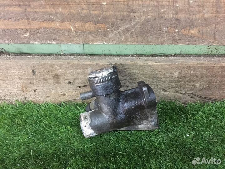 Фланец системы охлаждения Niva Chevrolet