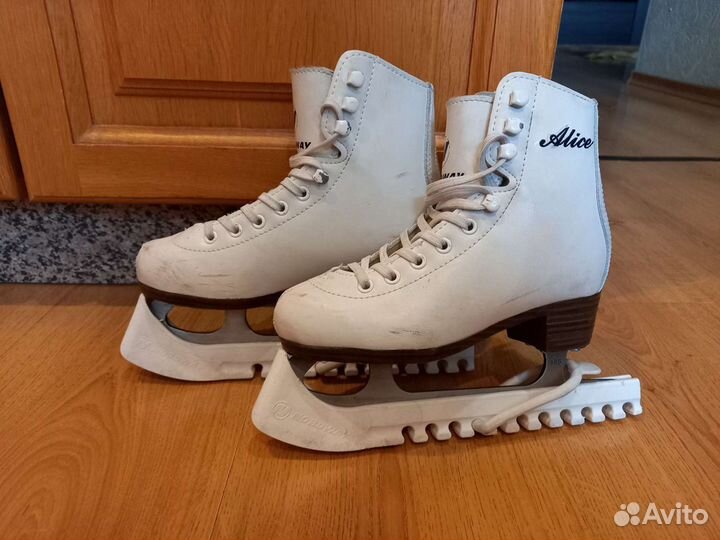 Коньки, размер 29