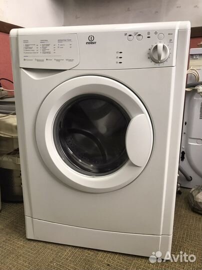 Стиральная машина Indesit WIU61