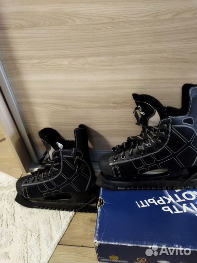 Продам мужские коньки