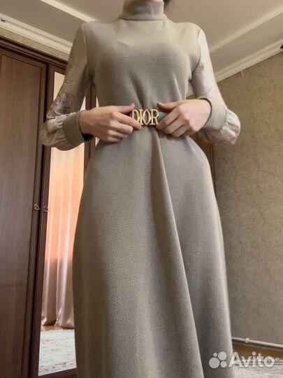 Нарядное платье