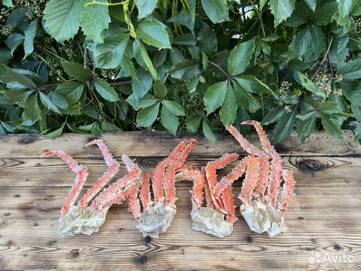 Крабы дальневосточные и морепродукты