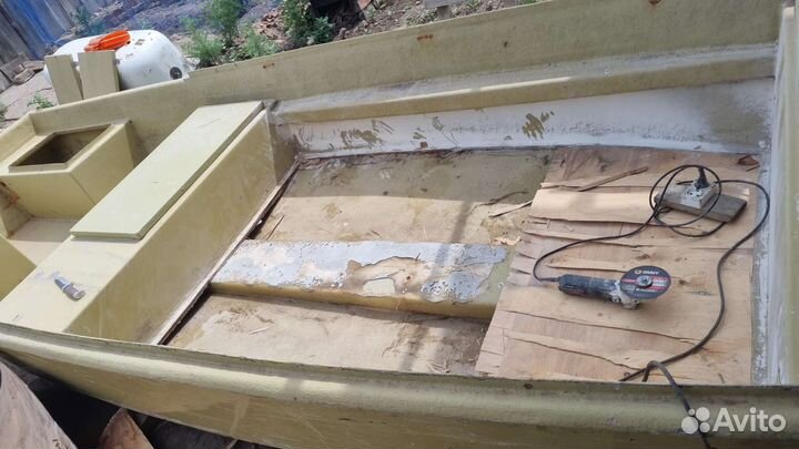 Ремонт пластиковых лодок