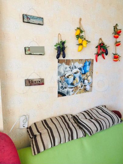 Комната 18 м² в 5-к., 1/16 эт.