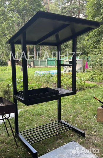 Мангал с крышей лофт