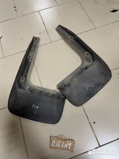 Брызговик задний Toyota Highlander 2