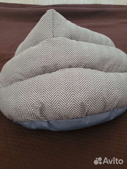 Домик для кошки или маленькой собаки