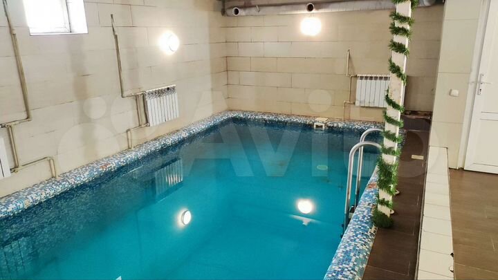 Дом 300 м² на участке 6 сот.