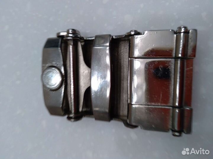 Автоматическая пряжка для мужского ремня