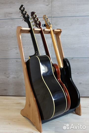 Стойка для гитар