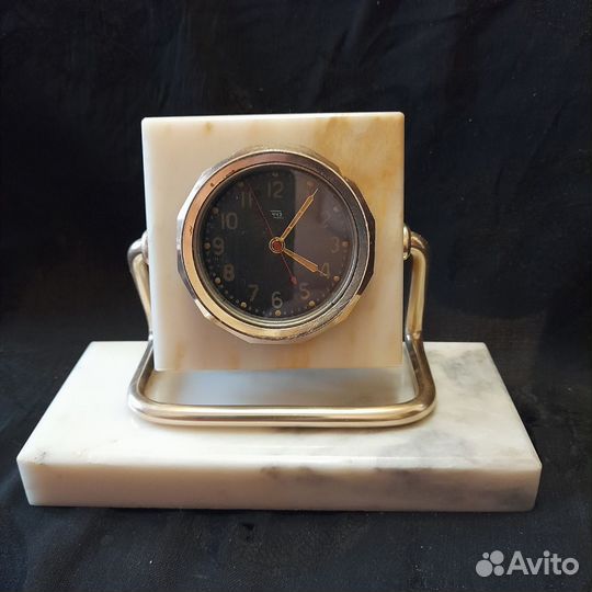 Часы настольные СССР