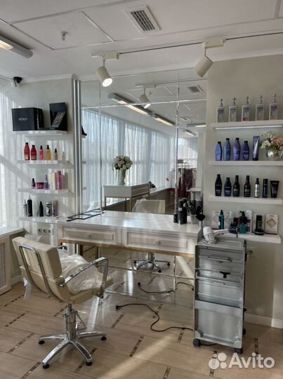 Сдам в аренду кресло парикмахера
