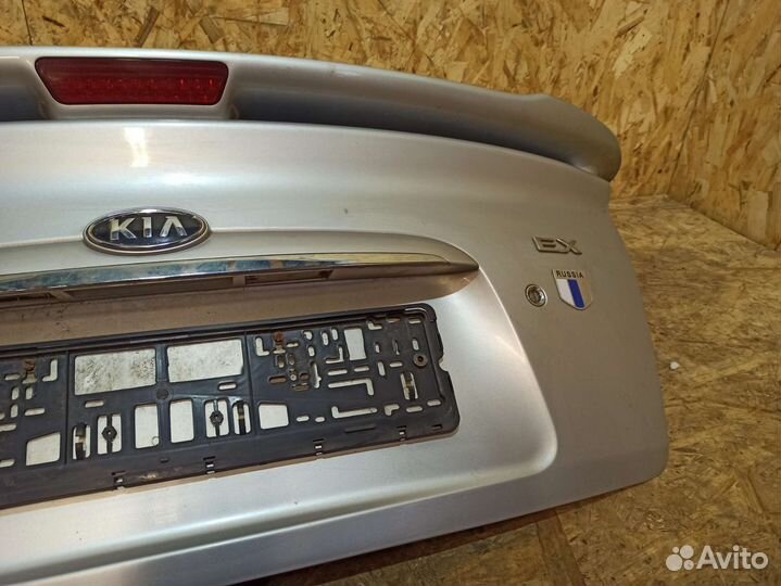 Крышка багажника Kia Cerato 1 седан