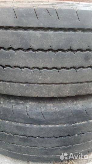 Шины 215 х 75 х 17,5 - 2шт. б/у