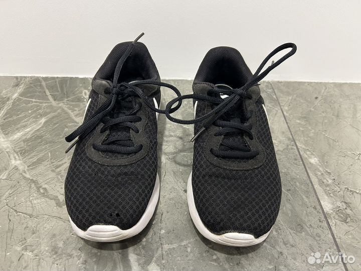 Кроссовки nike tanjun женские