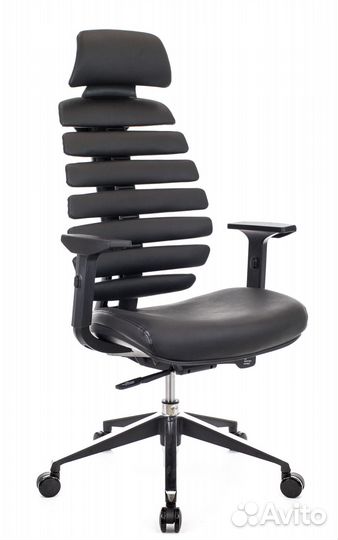 Офисное кресло
