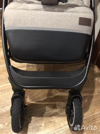 Прогулочная коляска carello bravo air