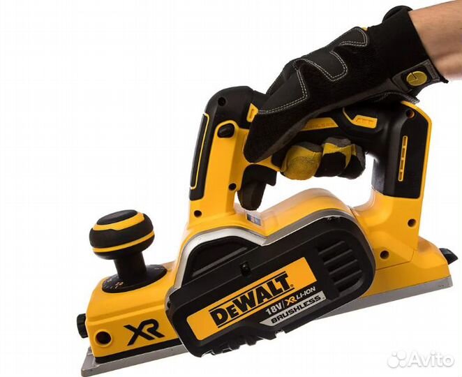Аккумуляторный рубанок DeWalt DCP580N