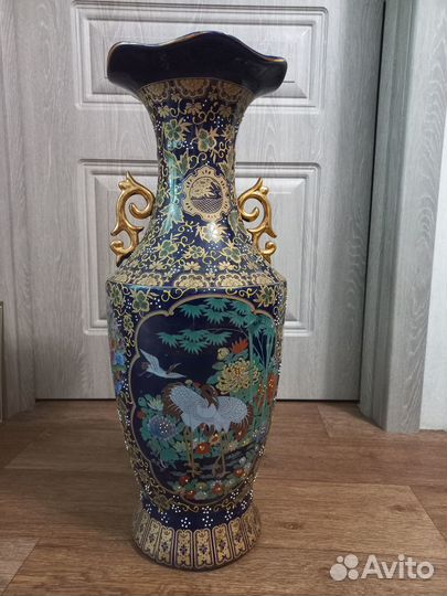 Ваза напольная в японском стиле