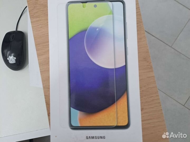 Чехлы и защитные стёкла (оригинал) на samsung