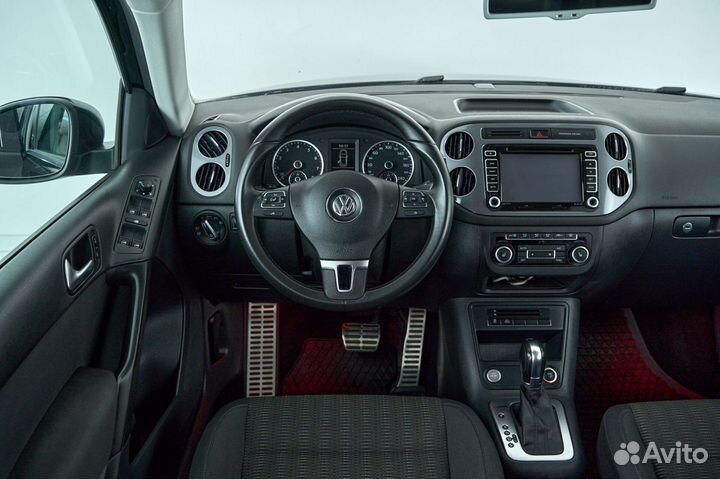 Volkswagen Tiguan 2.0 AT, 2012, 168 900 км