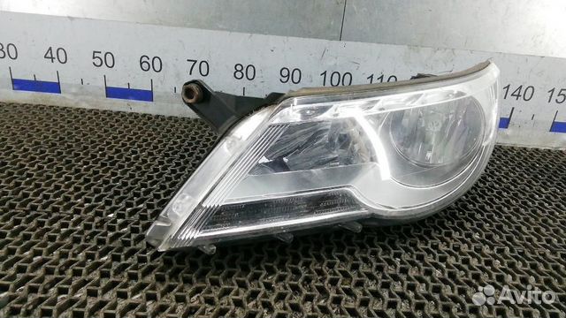 Фара левая Volkswagen Tiguan
