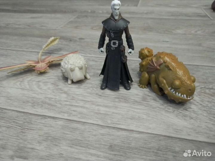 Фигурки из мультиков