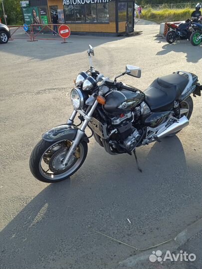 Мотоцикл Honda x4
